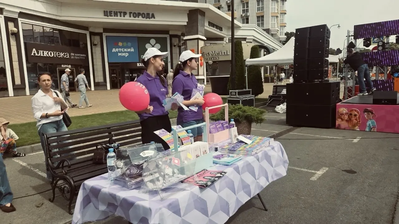 💛 Фестиваль «Локаллист» объединил локальные бренды, благотворительные организации и ты...