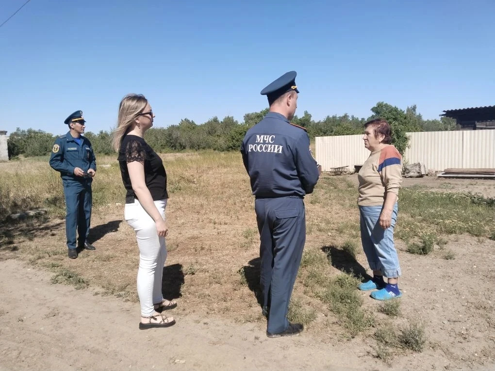 🔥 Пожарная безопасность: совместный рейд в Ахтубинске  21 мая сотрудники отдела по делам об админист