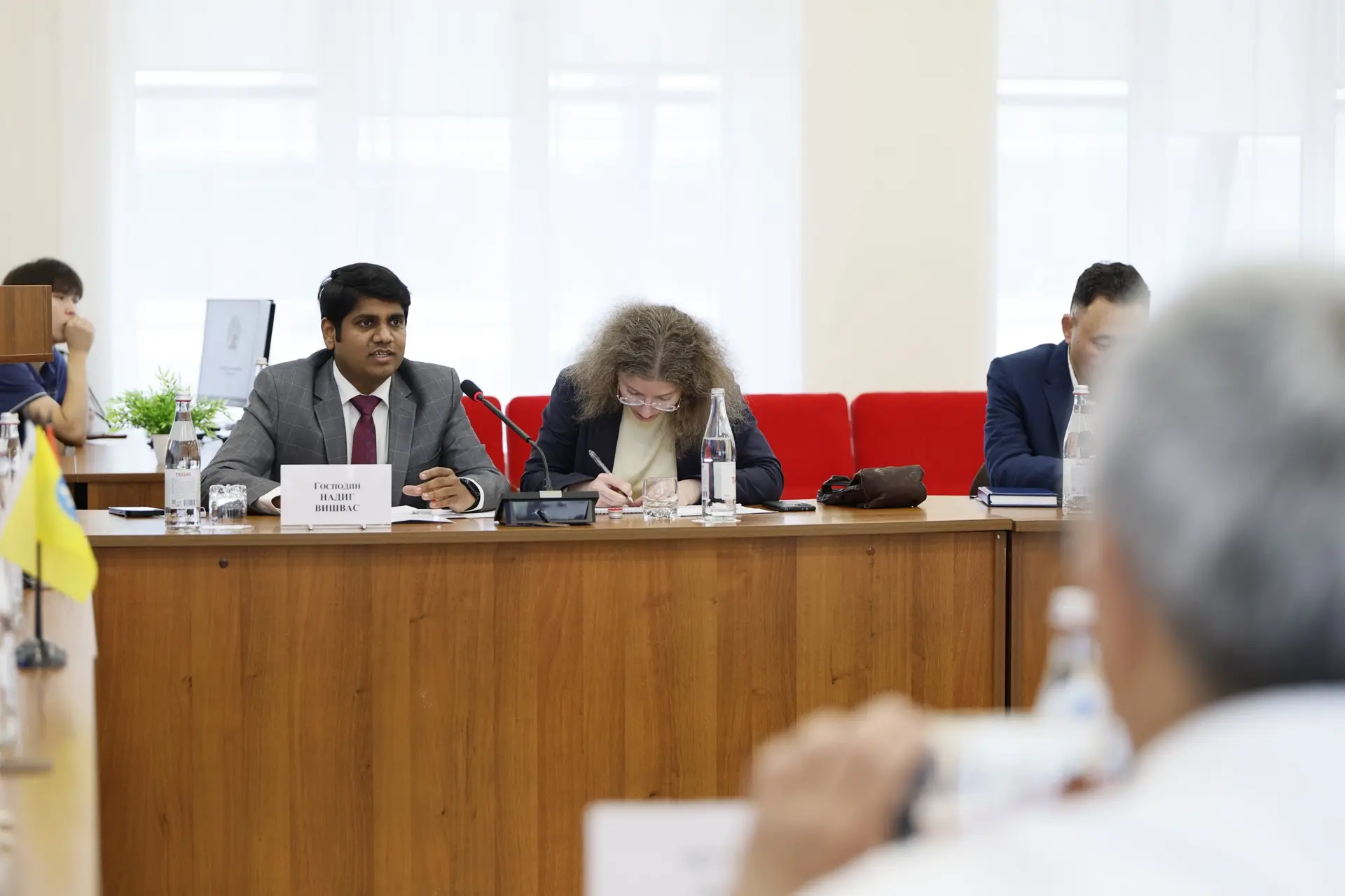 Состоялось первое заседание Международного буддийского делового клуба   Идея создания клуба родилась