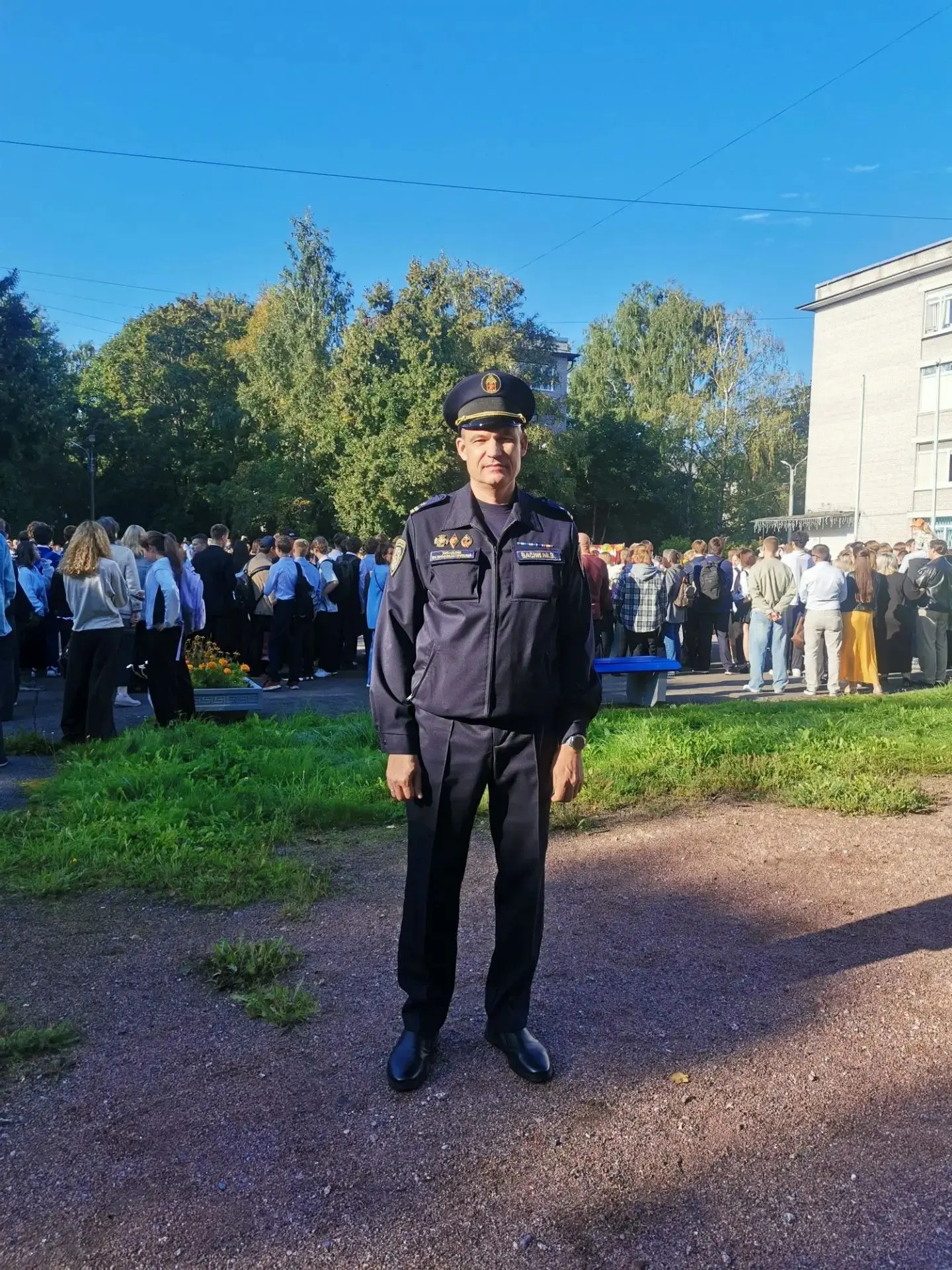 На торжественных линейках 1 сентября 2026 года для обеспечения пожарной безопасности об...