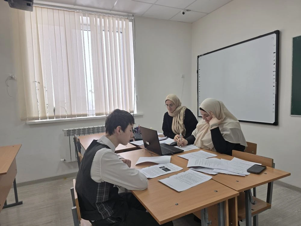 Сегодня в нашей школе прошло итоговое устное собеседование по русскому языку, которое является обяза