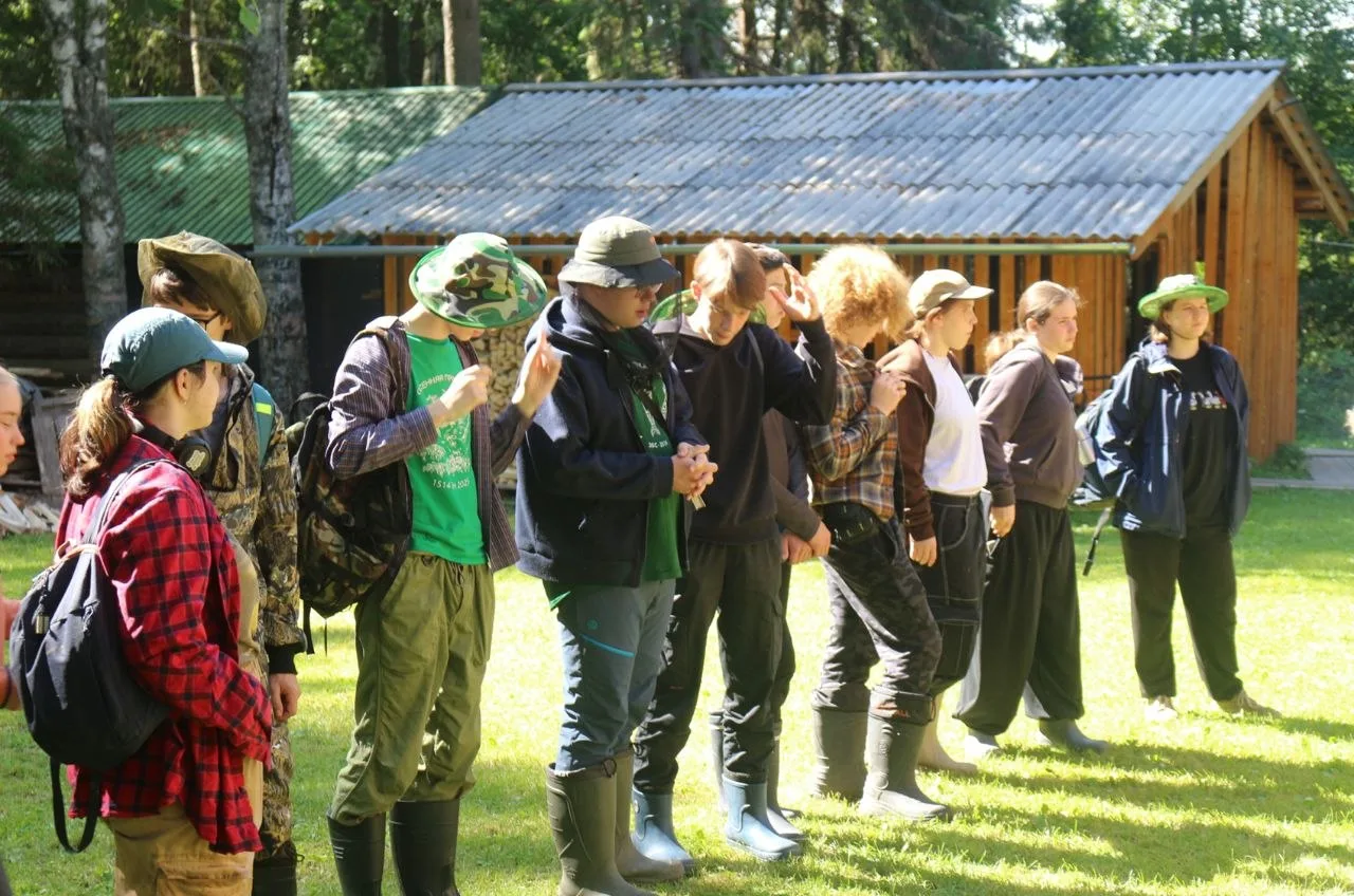 🌿 Возвращение из Архангельской области

📍 Новаторов, 22А

🏞️ 9 «Т» класс вернулся с трёхнедельной