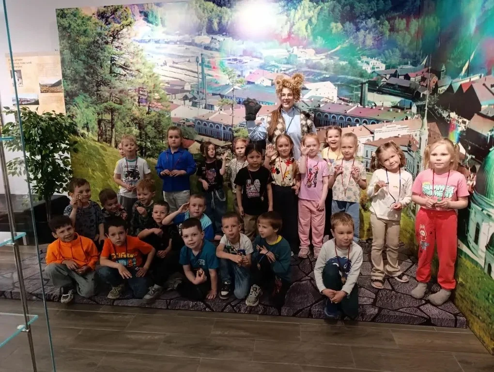 🐱🐾 Первое  путешествие в музей🐾🐱