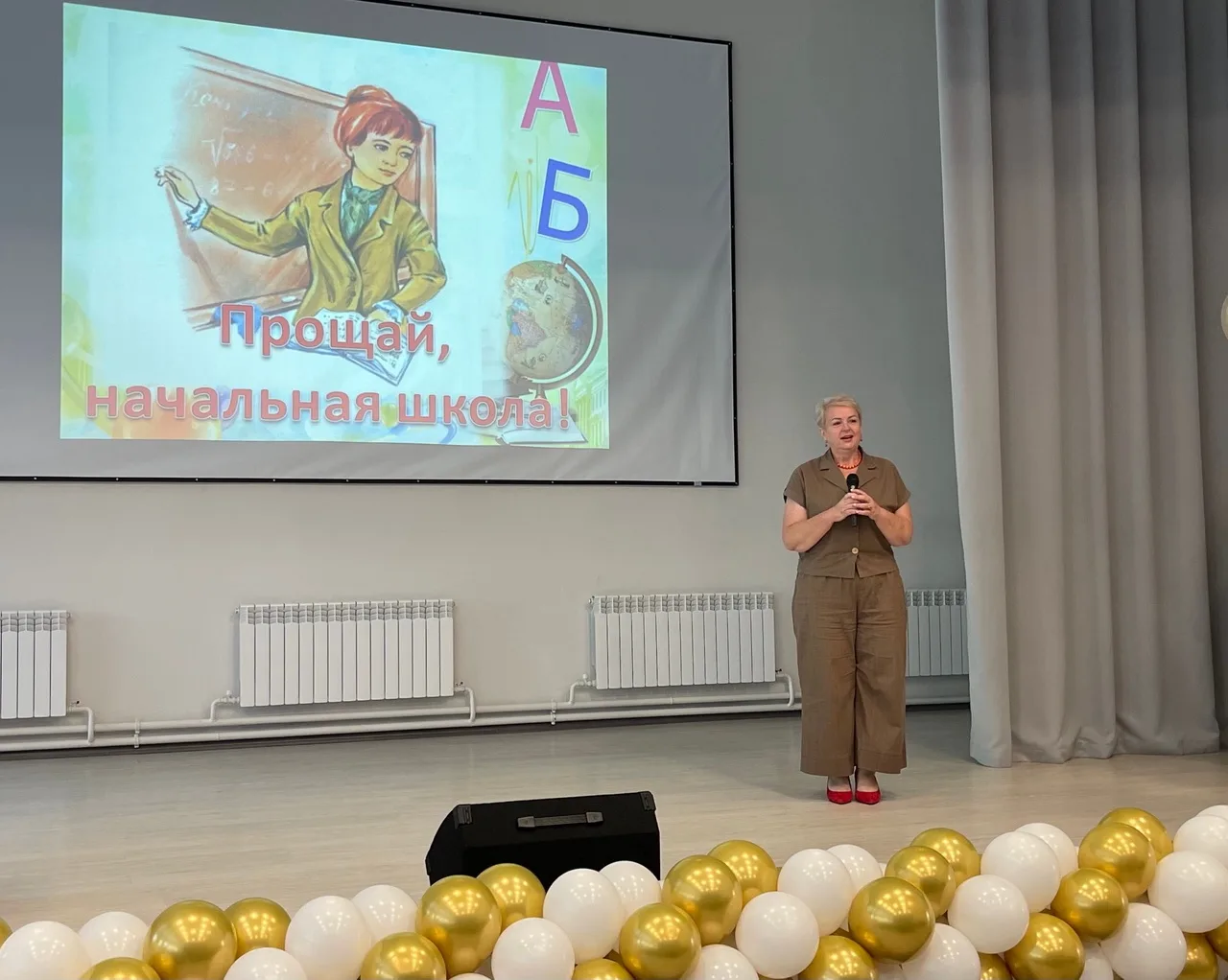 ✨До свидания, начальная школа!✨

Сегодня – знаменательный день! Наши четвероклассники официально зав
