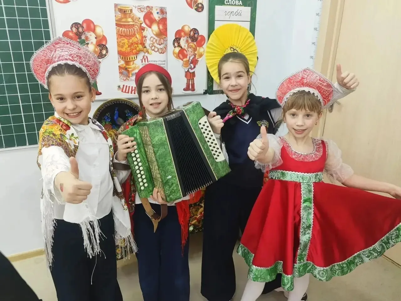 🥞 Масленичный финал: пятница в школе прошла с размахом! ☀️  Пятница стала ярким завершающим аккордом