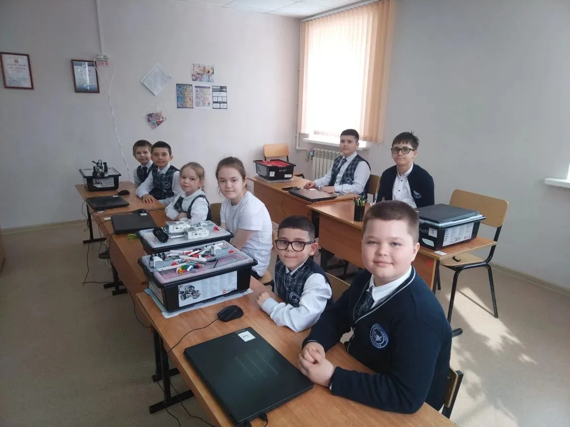 🖥В детском объединении "Техники" прошло занятие, посвященное всемирной паутине. Ребята...