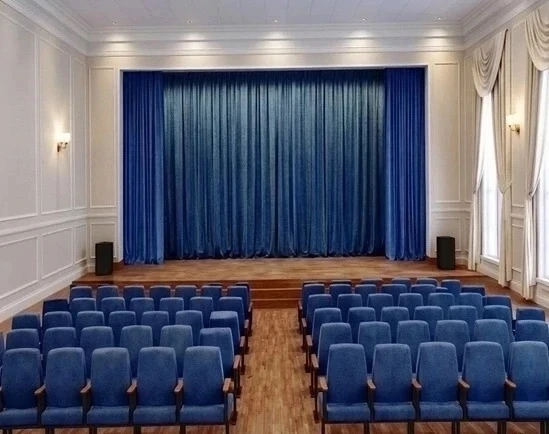В нашей школе приступили к ремонту актового зала 🎭

Что планируется сделать ❓ 
- замена напольного 