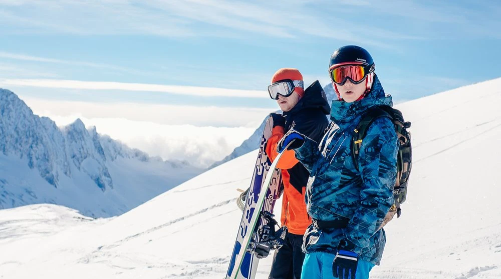 🏔 Друзья, с 1 днём зимы! Сегодня хотим поделиться с вами несколькими тёплыми кадрами из наших горнол