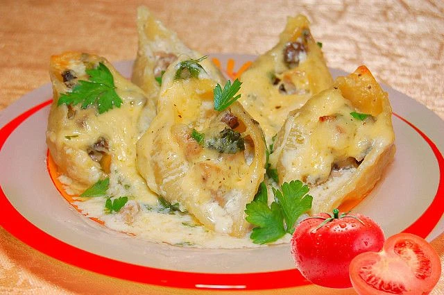 Ракушки фаршированные👌