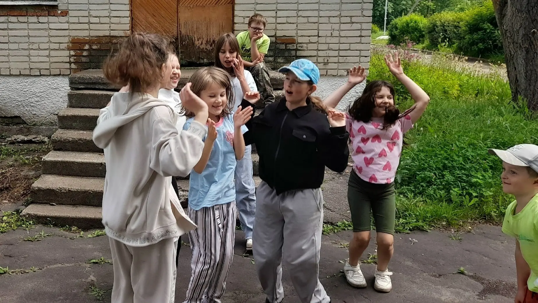 25 июня в пришкольном лагере «Улыбка» филиала ОШ с. Варваровка прошёл невероятно насыщенный и радост