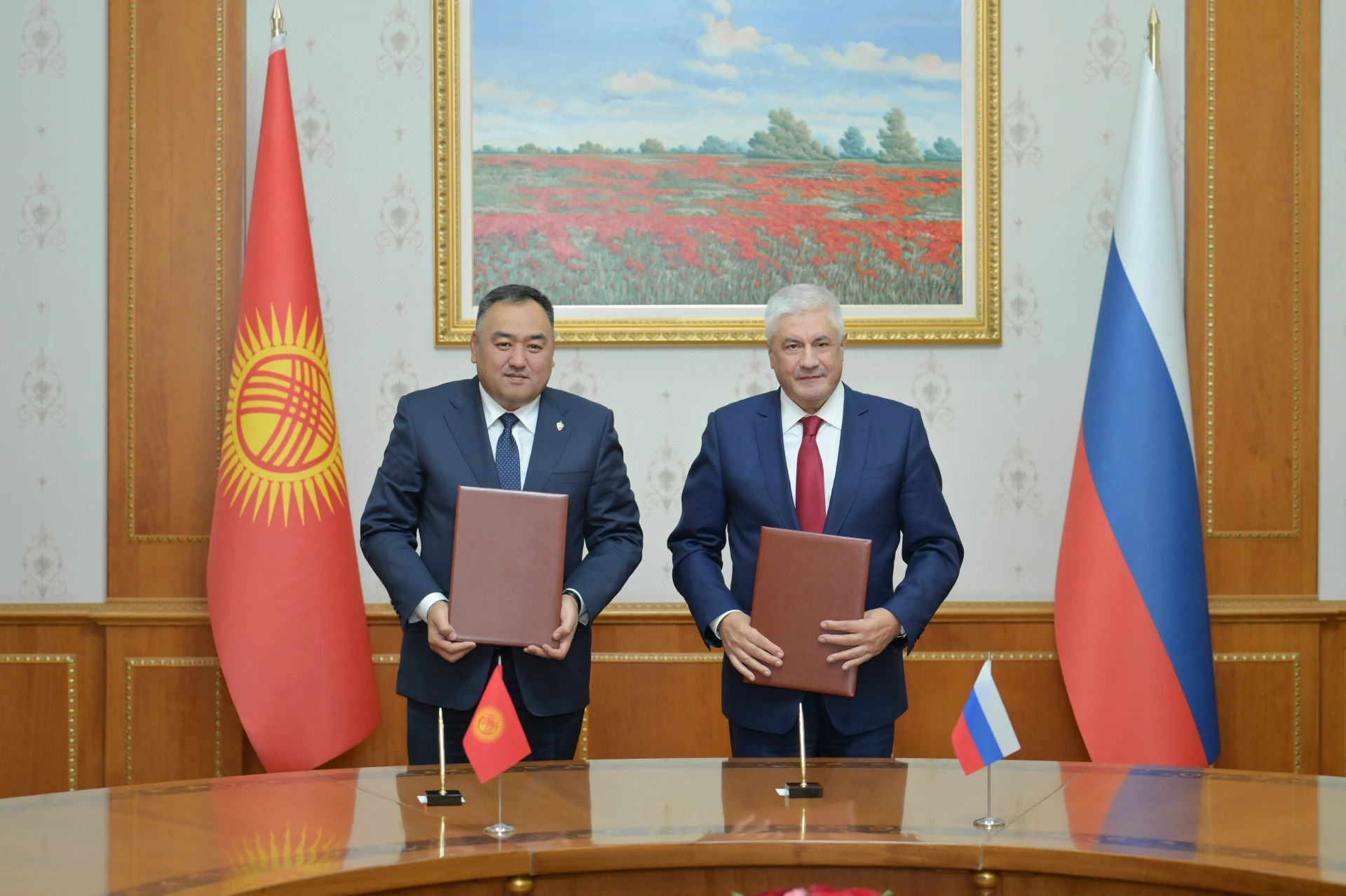 🇷🇺🇰🇬 В Душанбе на полях заседания СМВД Министр внутренних дел Российской Федерации ...