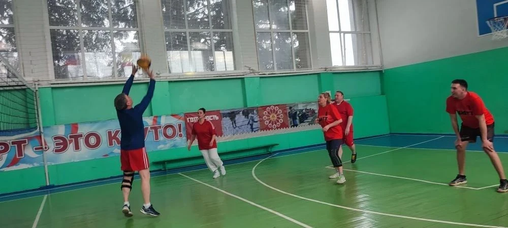 29 апреля в спортзале ФСК "Импульс" завершились соревнования по волейболу в зачёт Спарт...