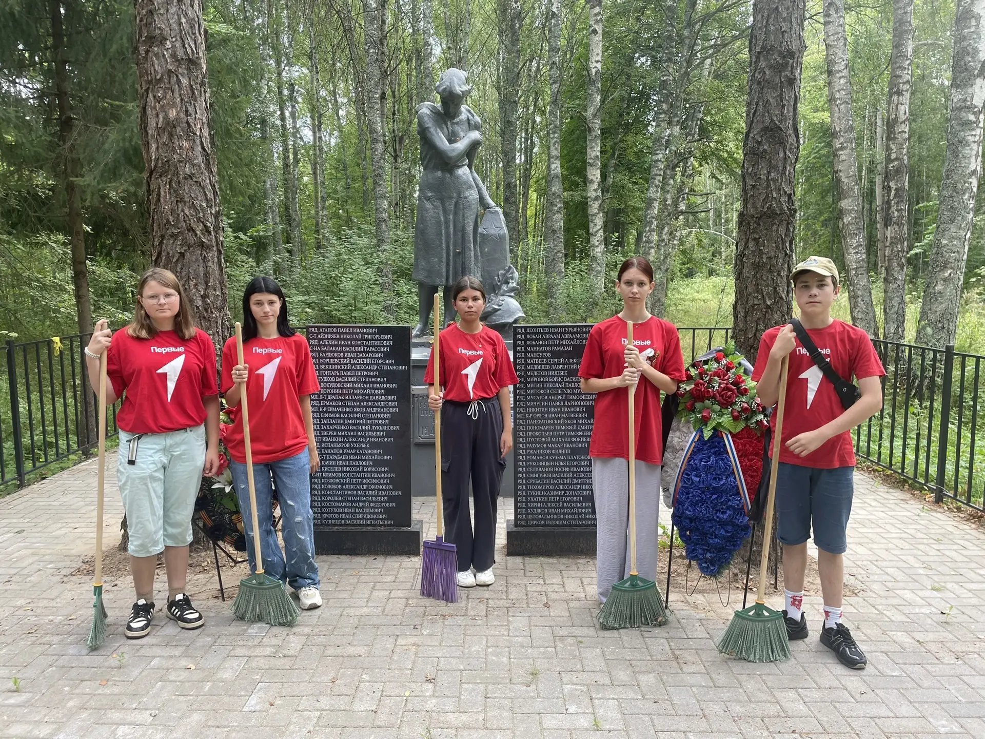🎉 Наша школа присоединилась к акции «Дорога добрых дел»! 🎉