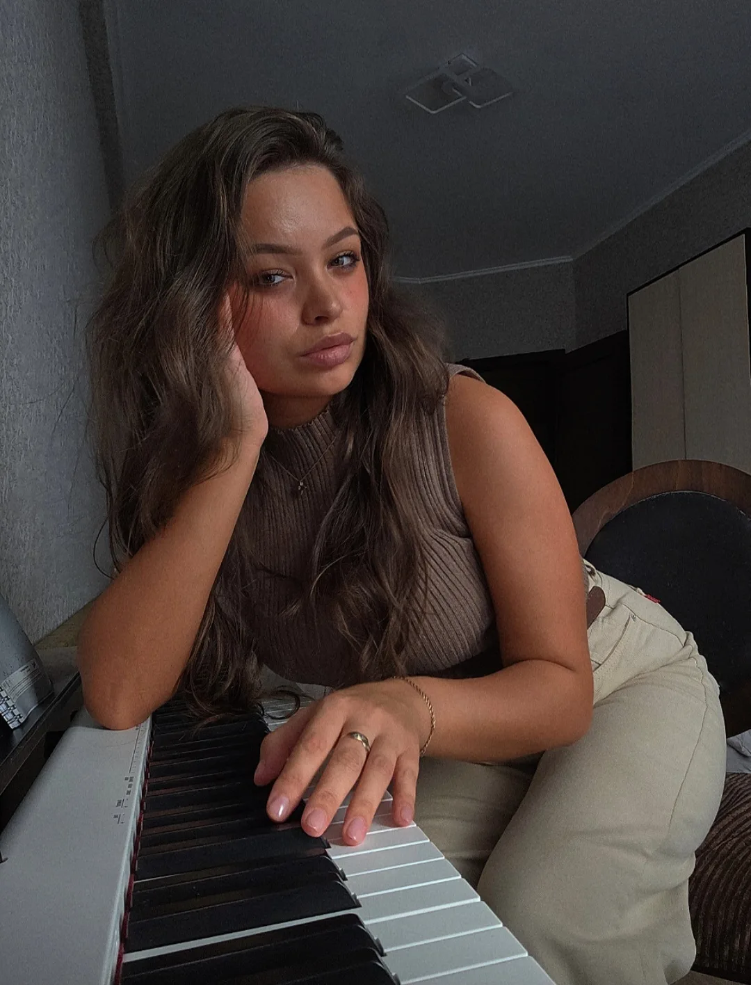 Жду ваши лайки🤎