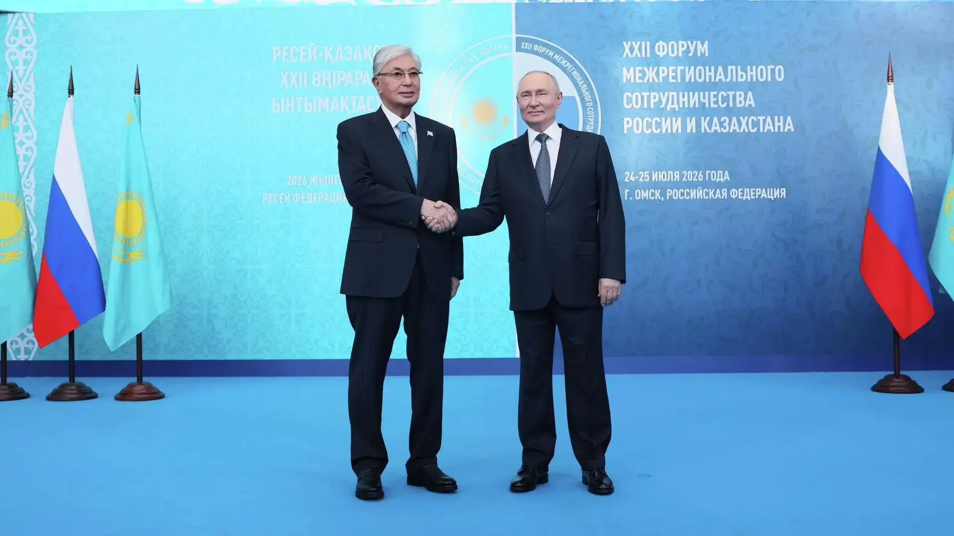 Вот такие гости в Омске, круто.