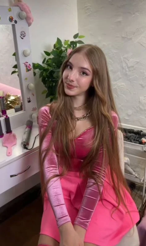 Всем привет ☀ 🌝⏰

Как ваше настроение? 

🔥-Огонь, жду новую серию
❤️-Супер, сейчас смотрю ваши сер