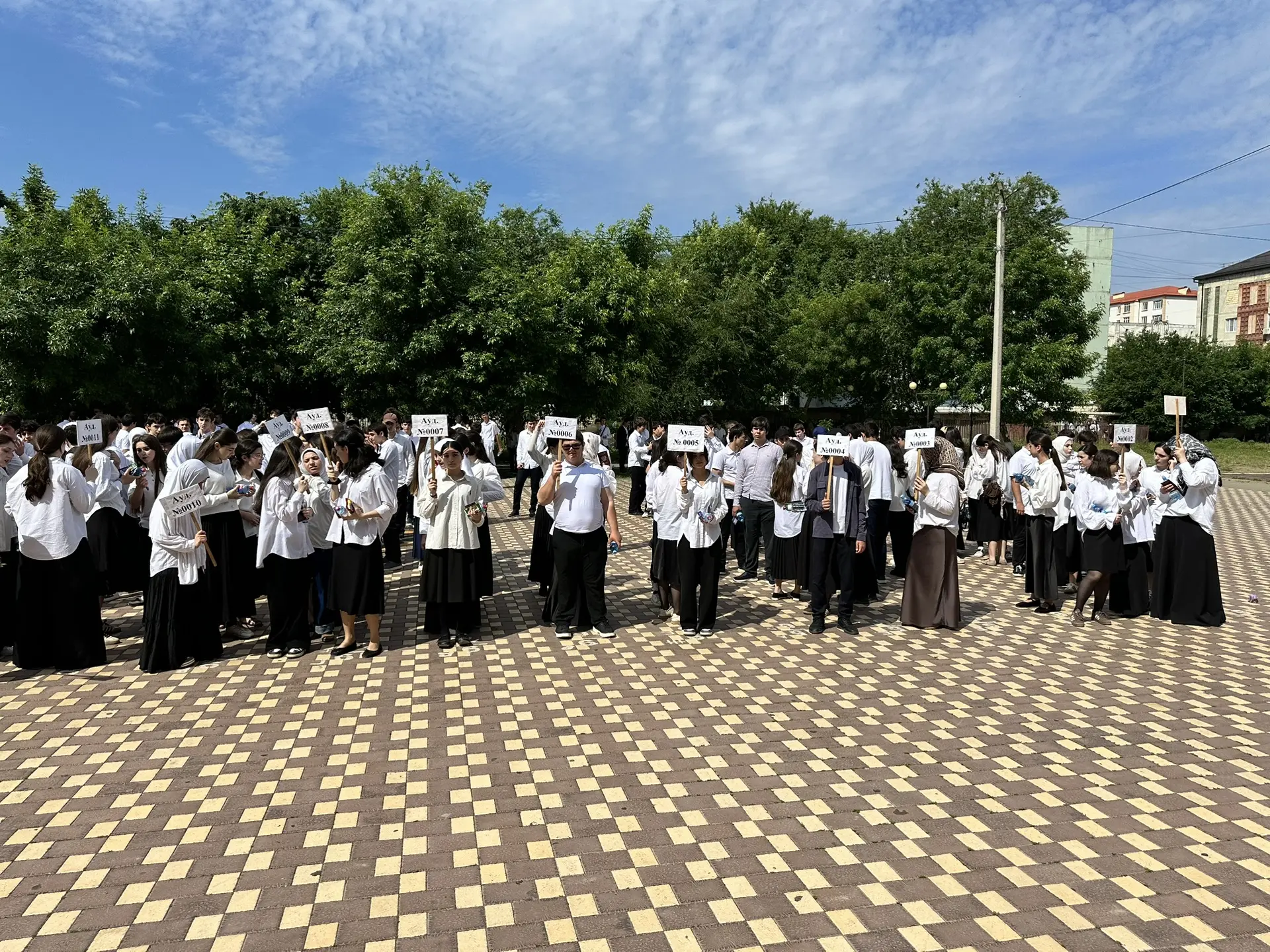 В Дербенте проходит ОГЭ по русскому языку ⚡️
