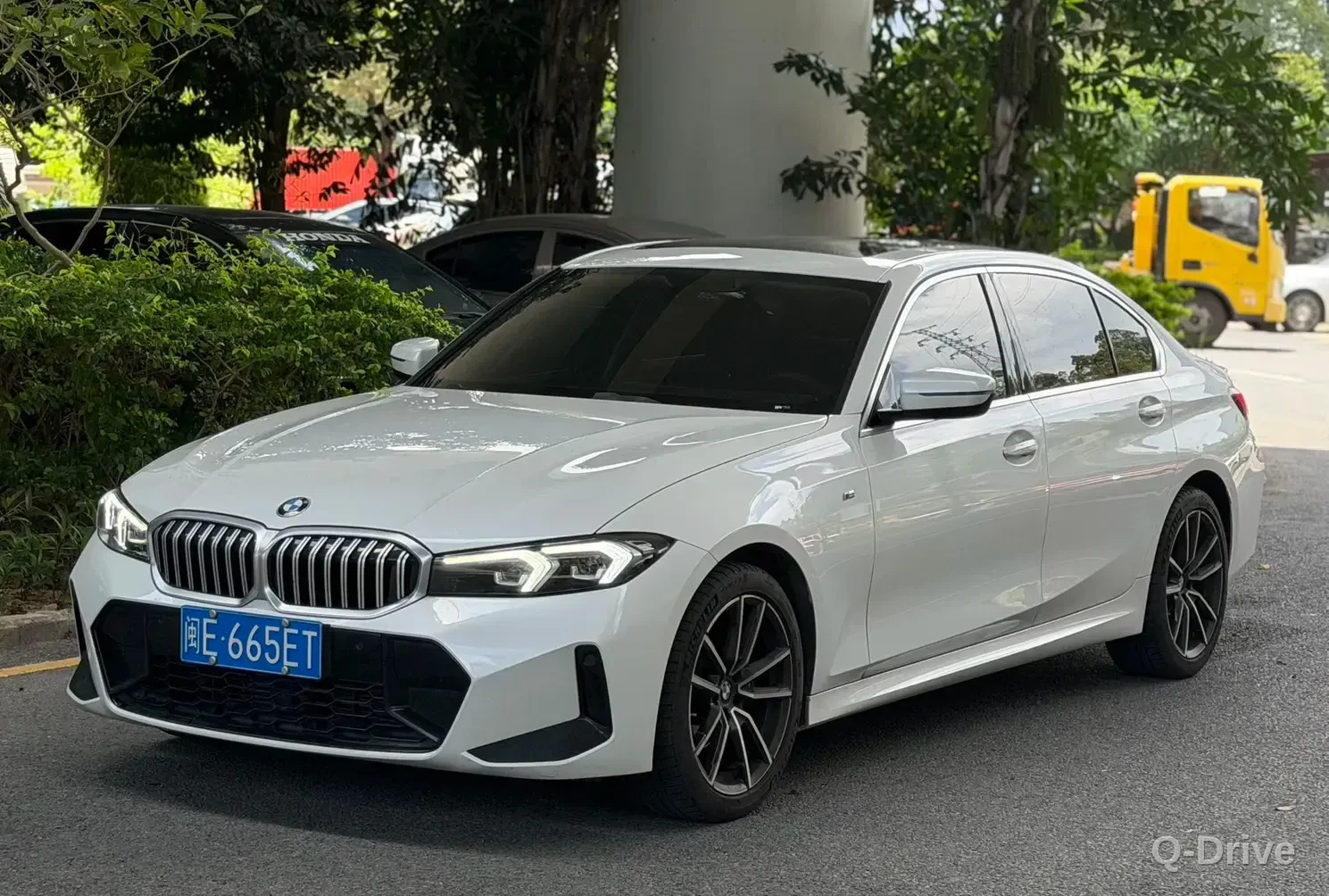 🚗 BMW 3 Series 2023 320Li M