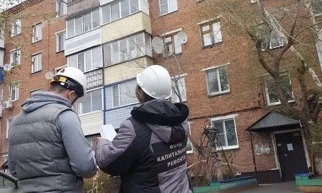 В Кузбассе проверили кровлю в 44 многоквартирных домах в рамках гарантийных обязательств