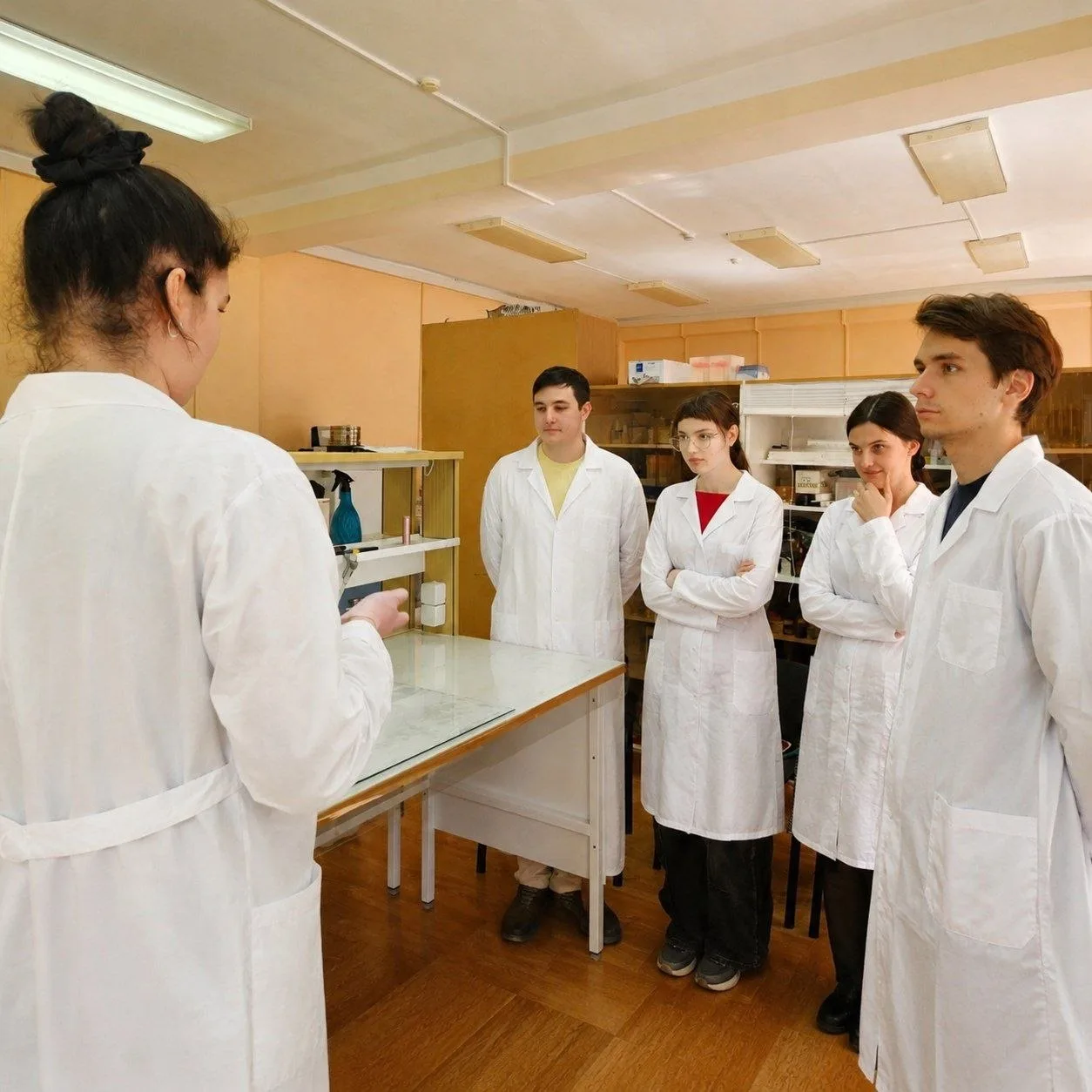 🧪Первокурсники ФЕНиТа погрузились в мир современной биохимии  Для студентов-химиков и биологов 1 кур