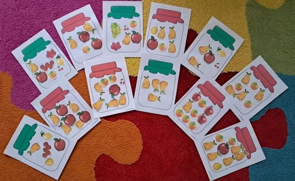 Лето — время хлопот! 🍒🍎Сделали с детьми аппликацию — «законсервировали» фрукты в банк...