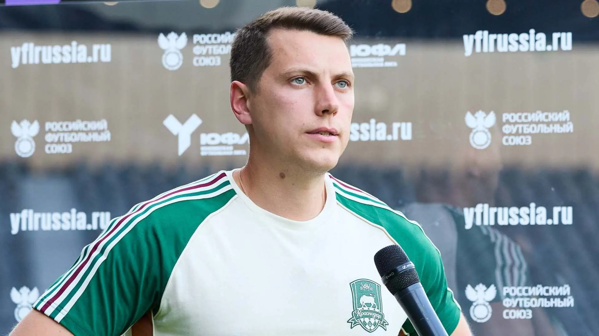 Флэш-интервью Ильи Филипповича после матча «Краснодар»-U17 – «Рубин»-U17

📹  ВК Видео
📹  YouTube
�