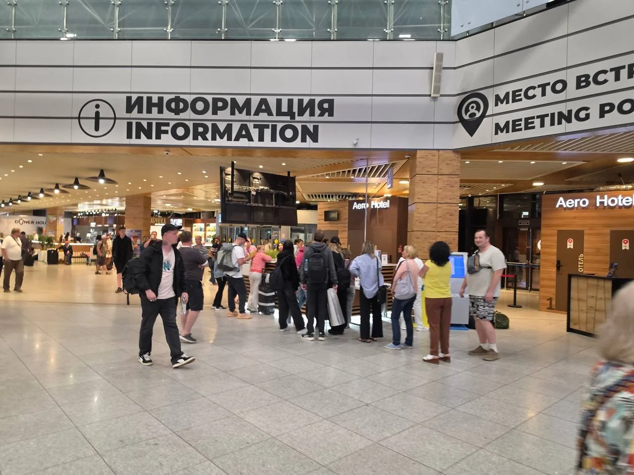 🛩️ В аэропорту Сочи задерживается 112 рейсов