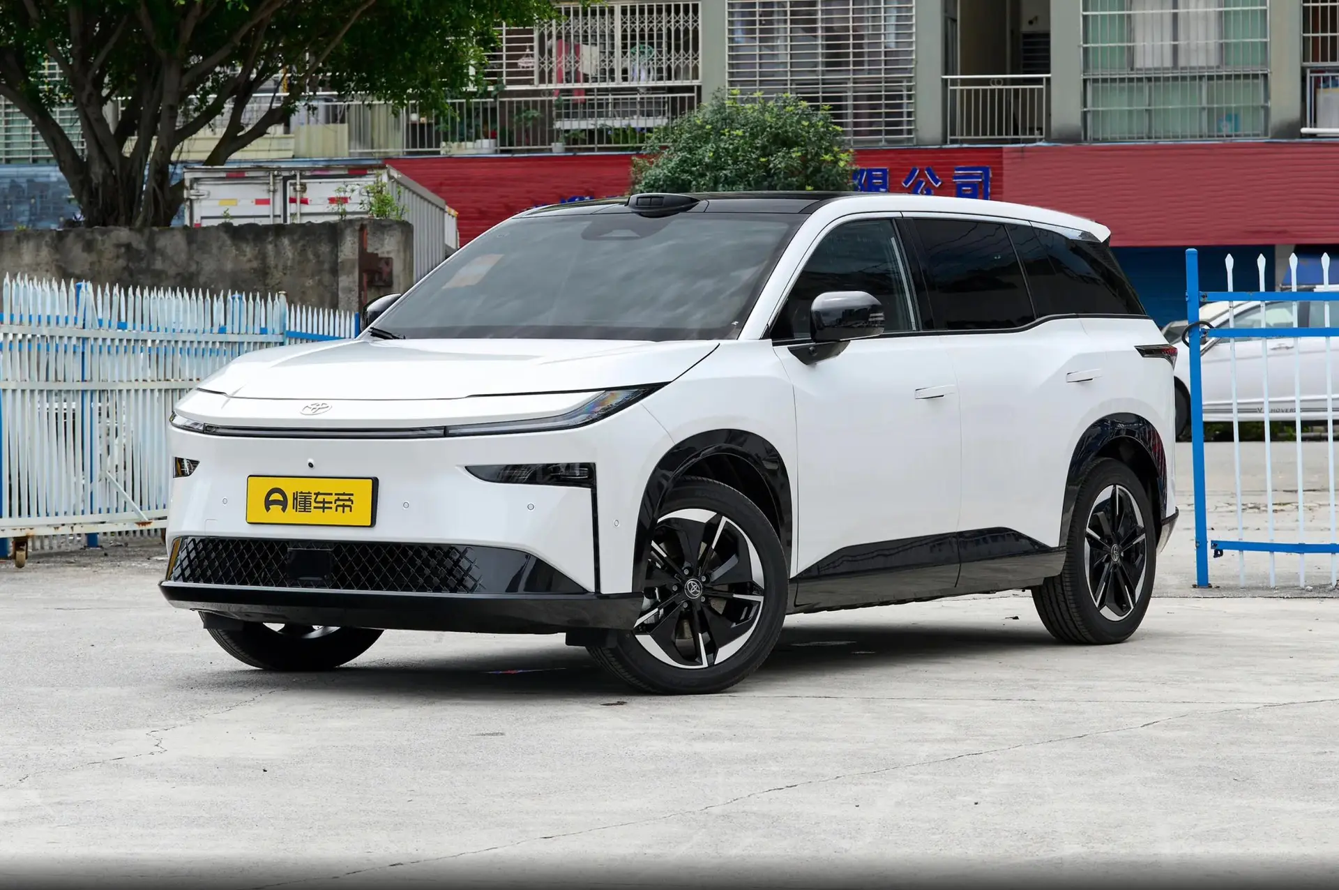 🔥🔥Новые электрички из Китая без ожидания 180 дней!


🇨🇳Changan Qiyuan Q05: Технологии без перепл