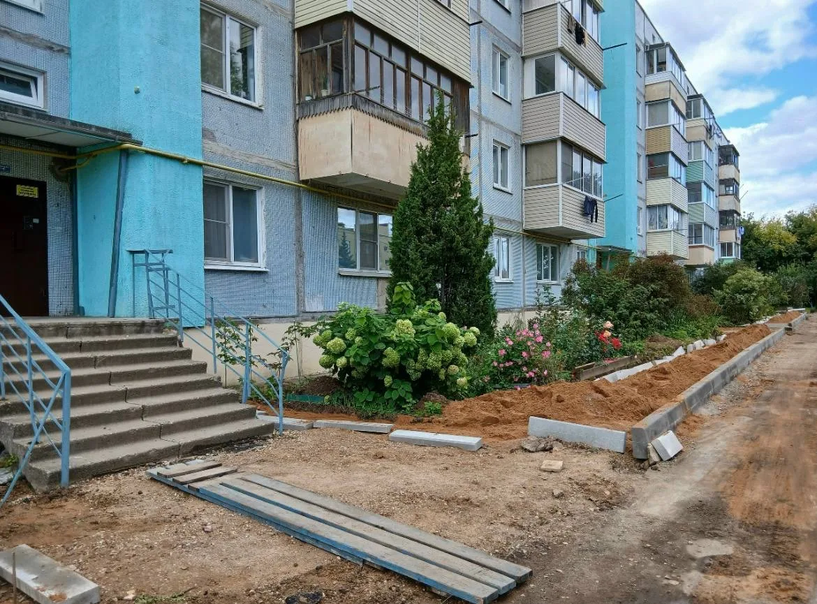 Подрядчик продолжает благоустраивать балабановский «городок»