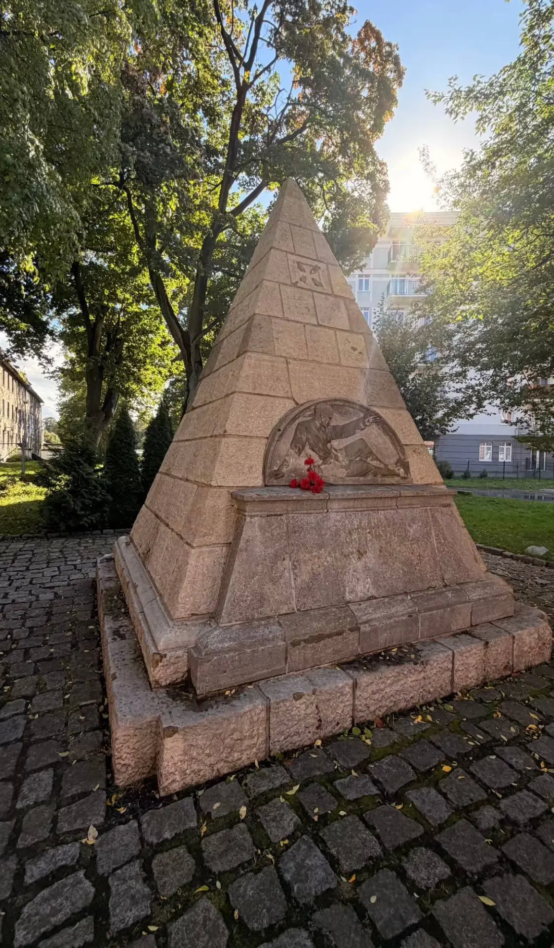 🛕 Памятник сапёрам Первой мировой в Калининграде: стоит увидеть!