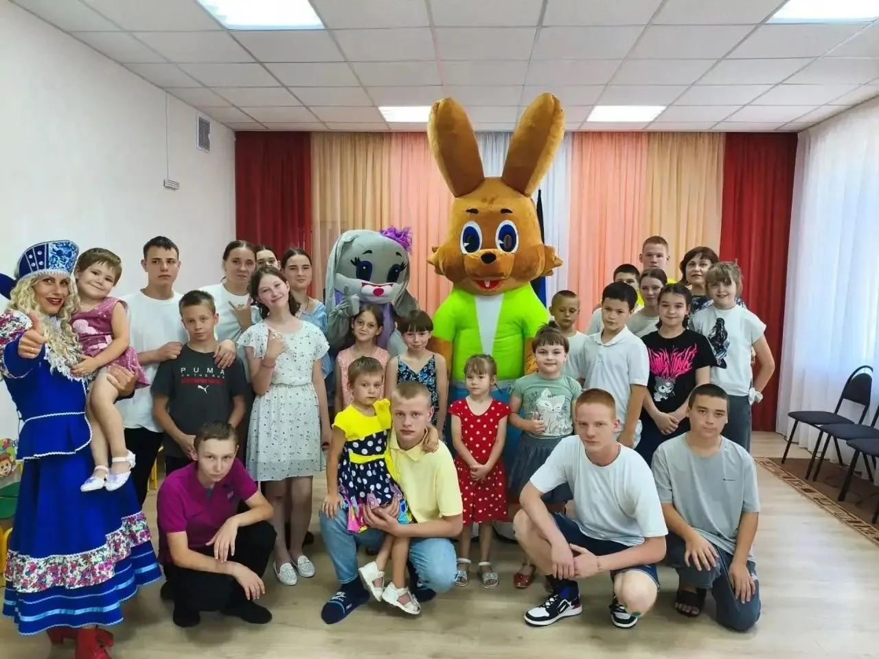 Тульские волонтеры привезли гуманитарную помощь детям в ДНР