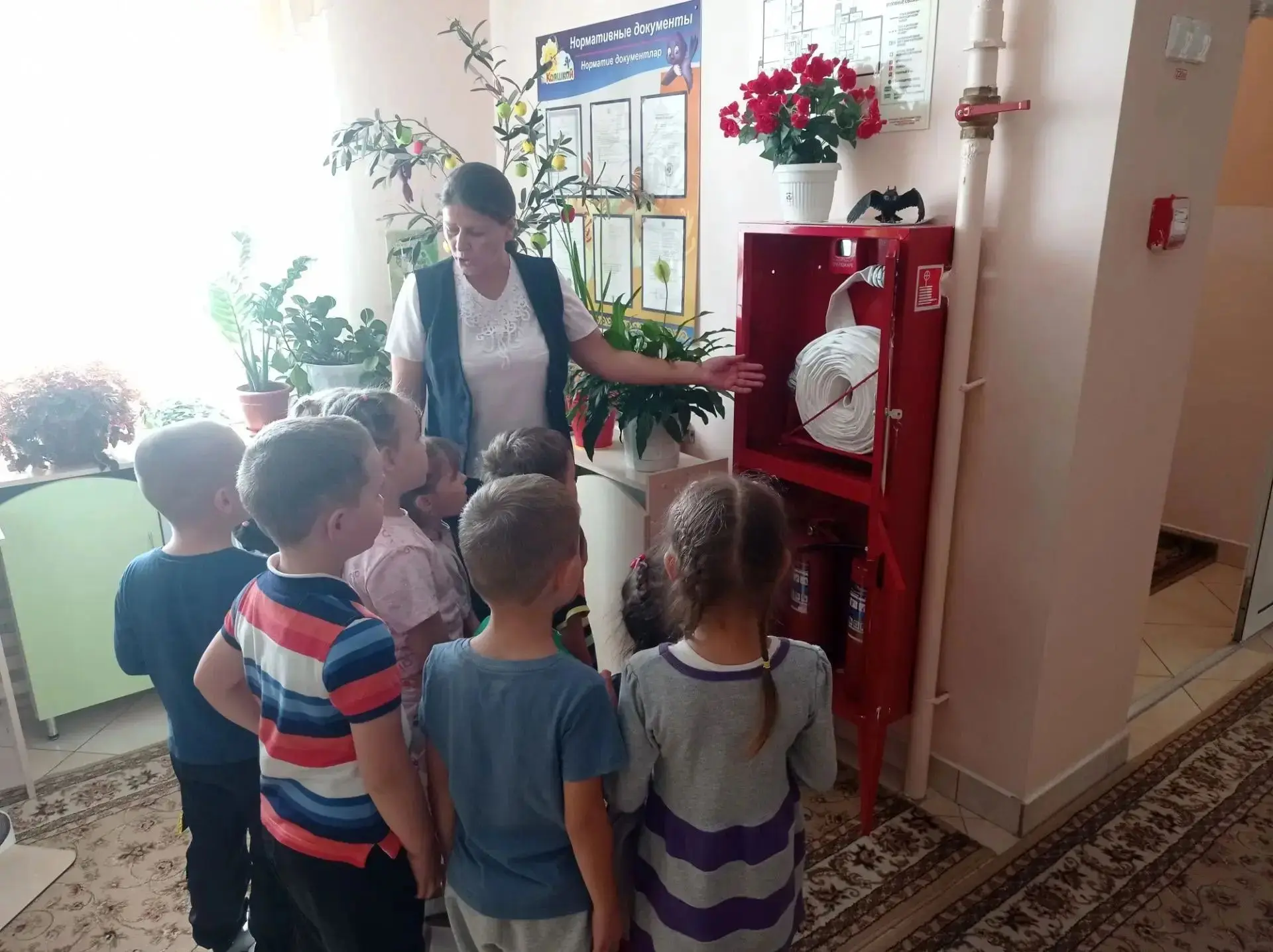 В нашем детском саду на прошлой неделе прошла тематическая «Неделя безопасности» с цель...