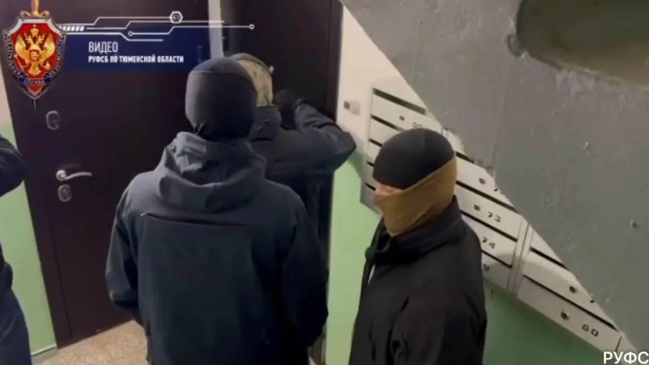 😳 Югорчанин крал деньги участников СВО