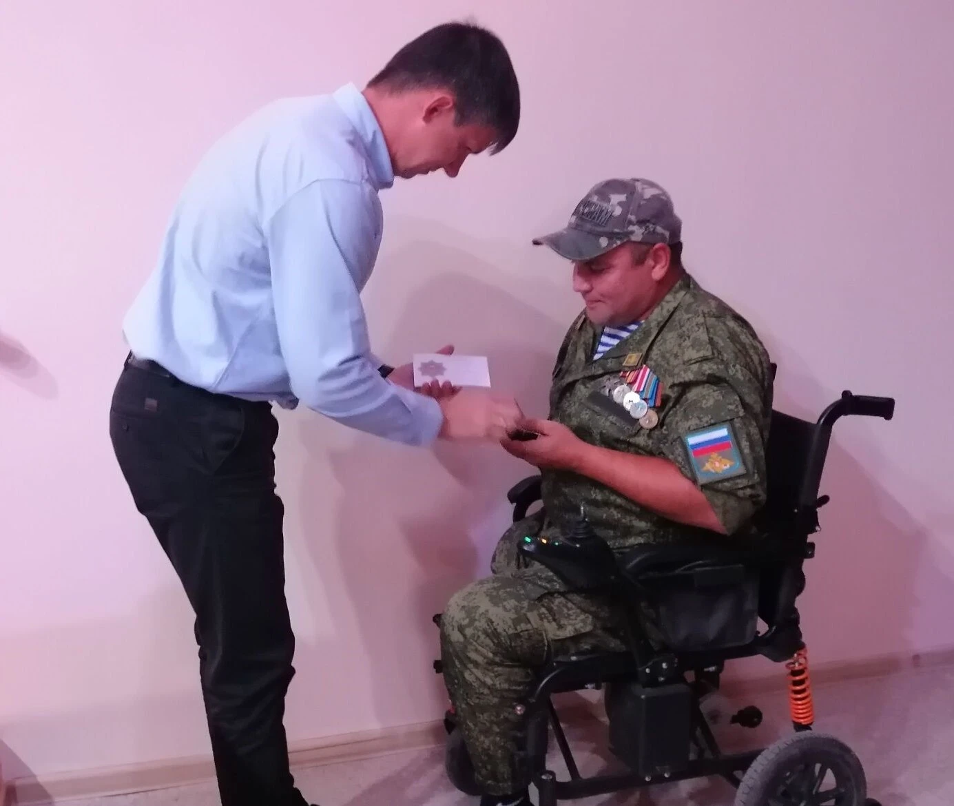 В ДК «Криолит» состоялось торжественное вручение почётных знаков «Гордость Оренбуржья» ...