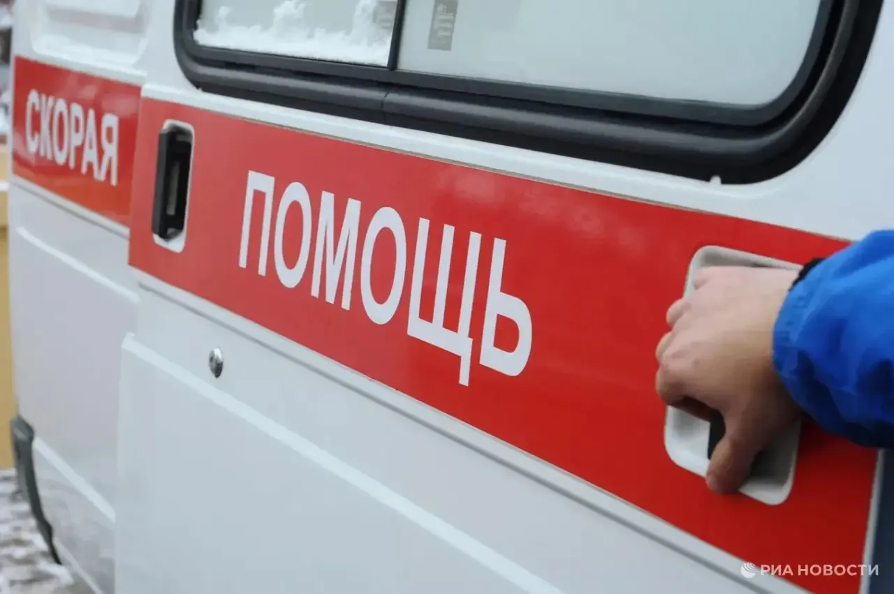 Московские врачи приняли роды в лифте.