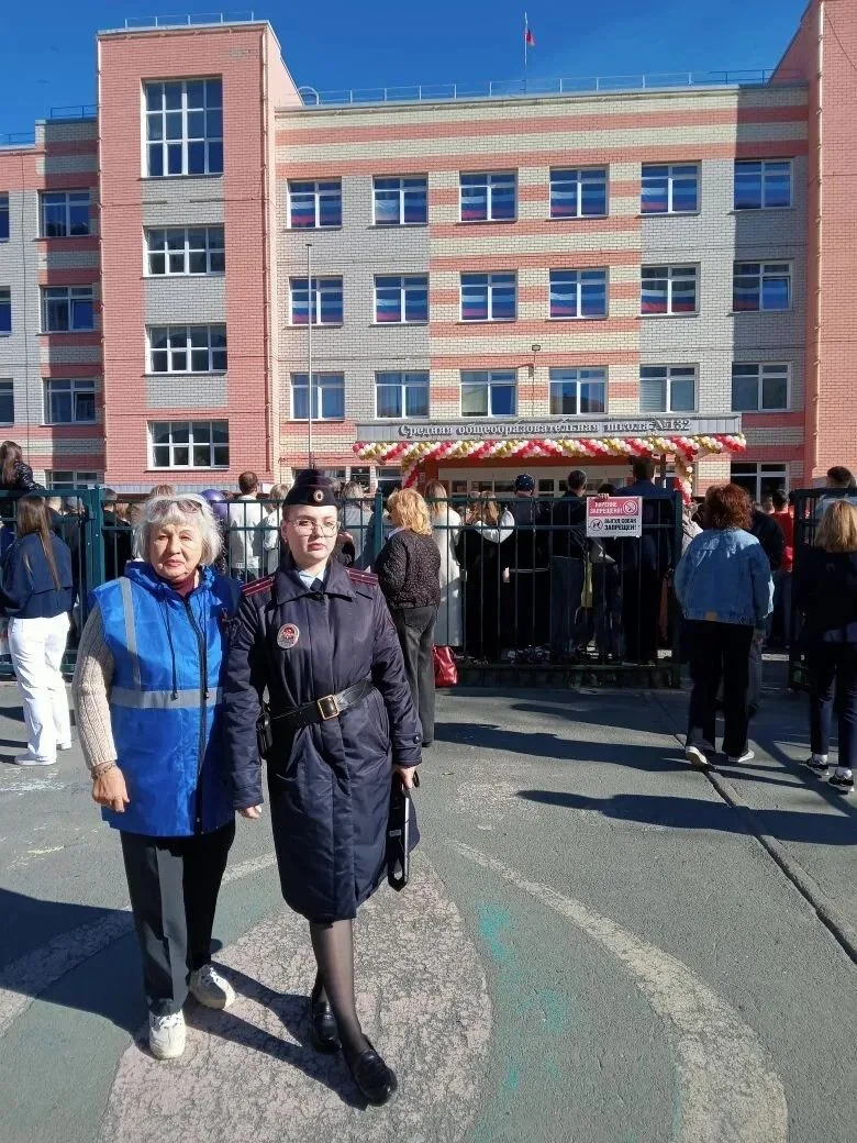 В День знаний представители народной дружины Индустриального района обеспечили обществе...