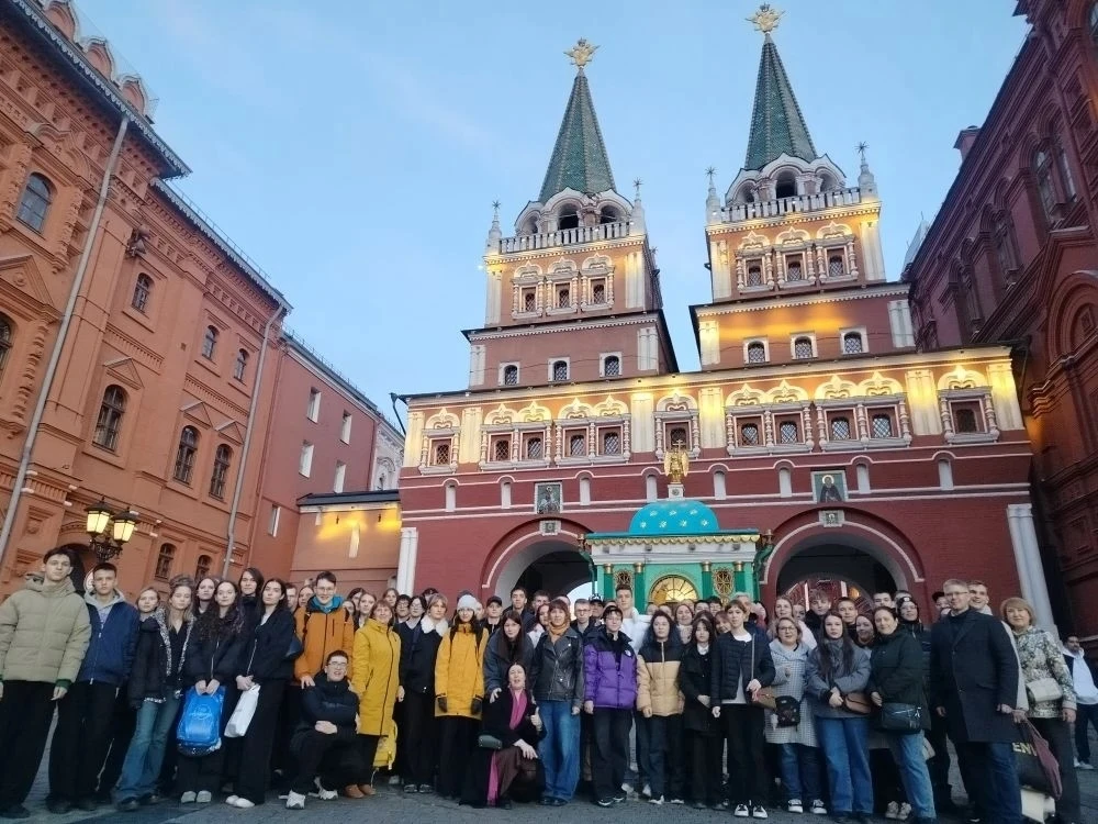 ✨ ОНА СДЕЛАЛА ШАГ В БУДУЩЕЕ — И ВЕРНУЛАСЬ С ПОБЕДОЙ! ✨  С 23 по 27 марта в Москве кипела научная жиз