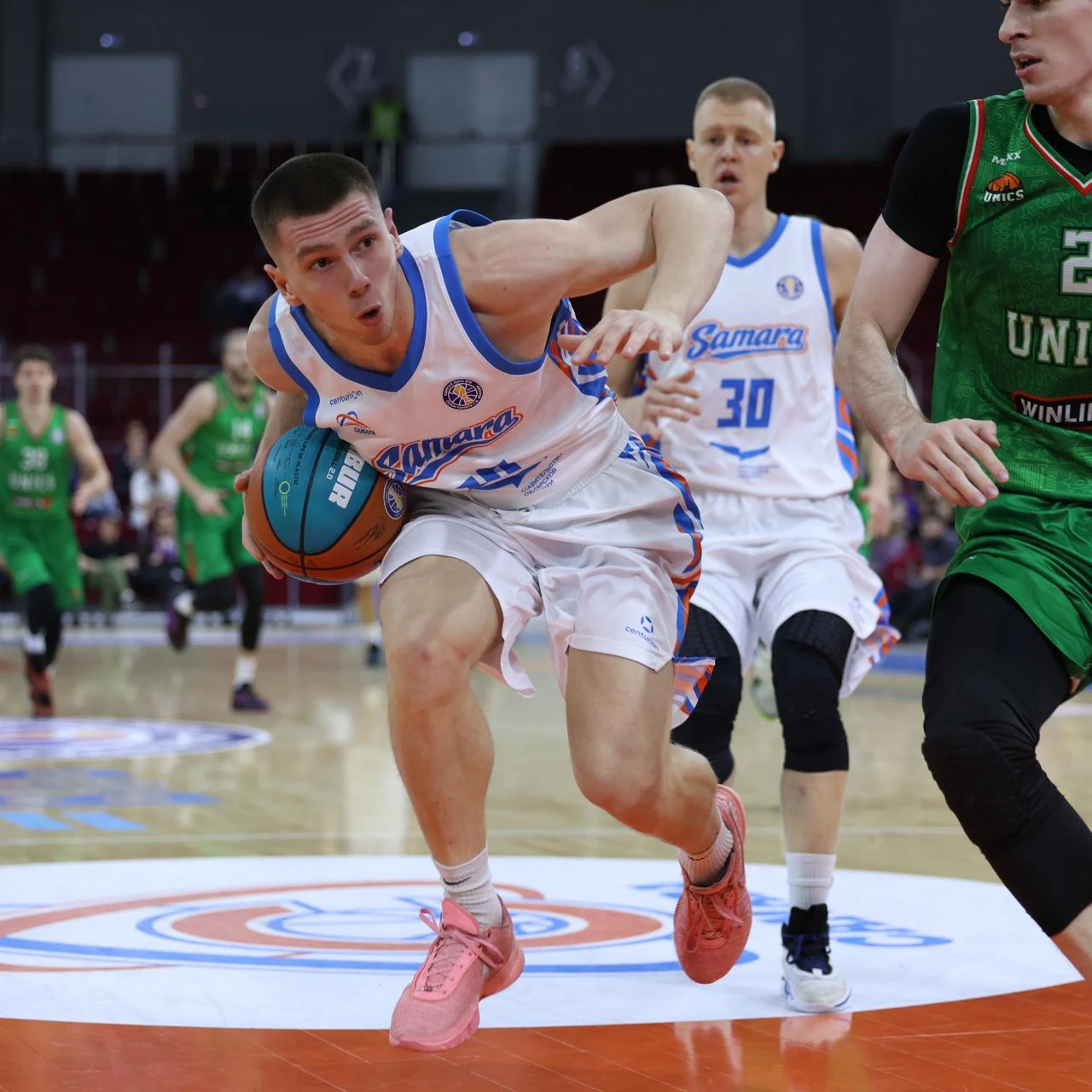 🏀Сегодня в матче #СамараУНИКС за нашу команду в Единой Лиге ВТБ дебютировал защитник А...