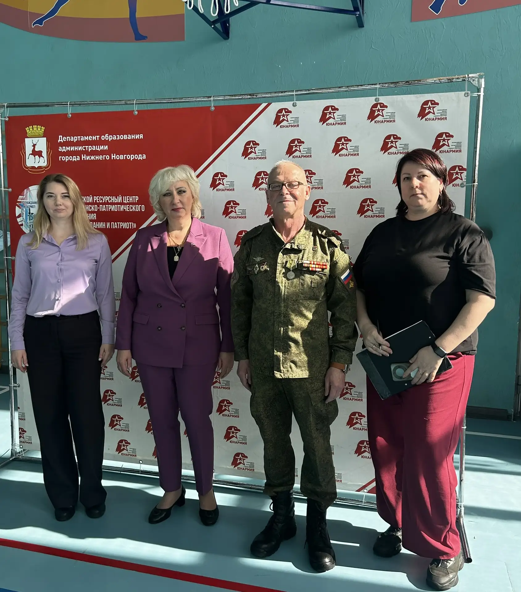 18 марта, в знаковую для всей страны дату, стены нашей школы превратились в арену для честной борьбы