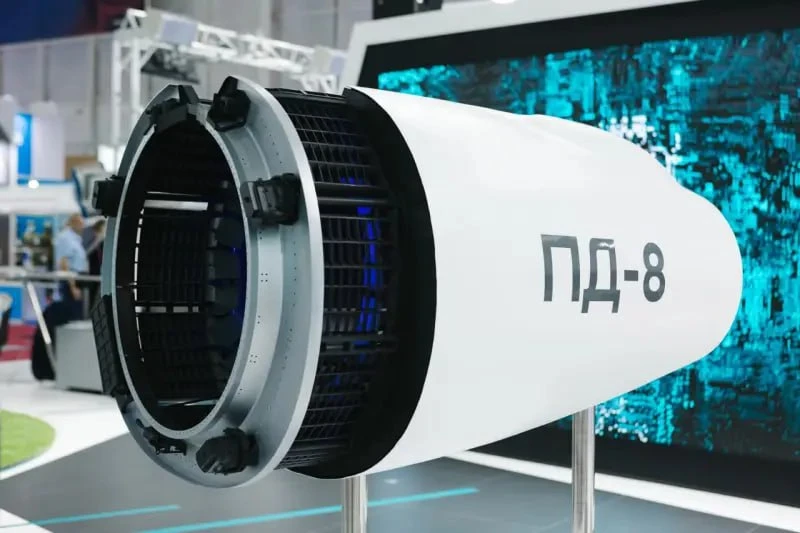 Рыбинский двигатель ПД-8 для пассажирского самолета SJ-100 успешно прошел испытания на попадание в о