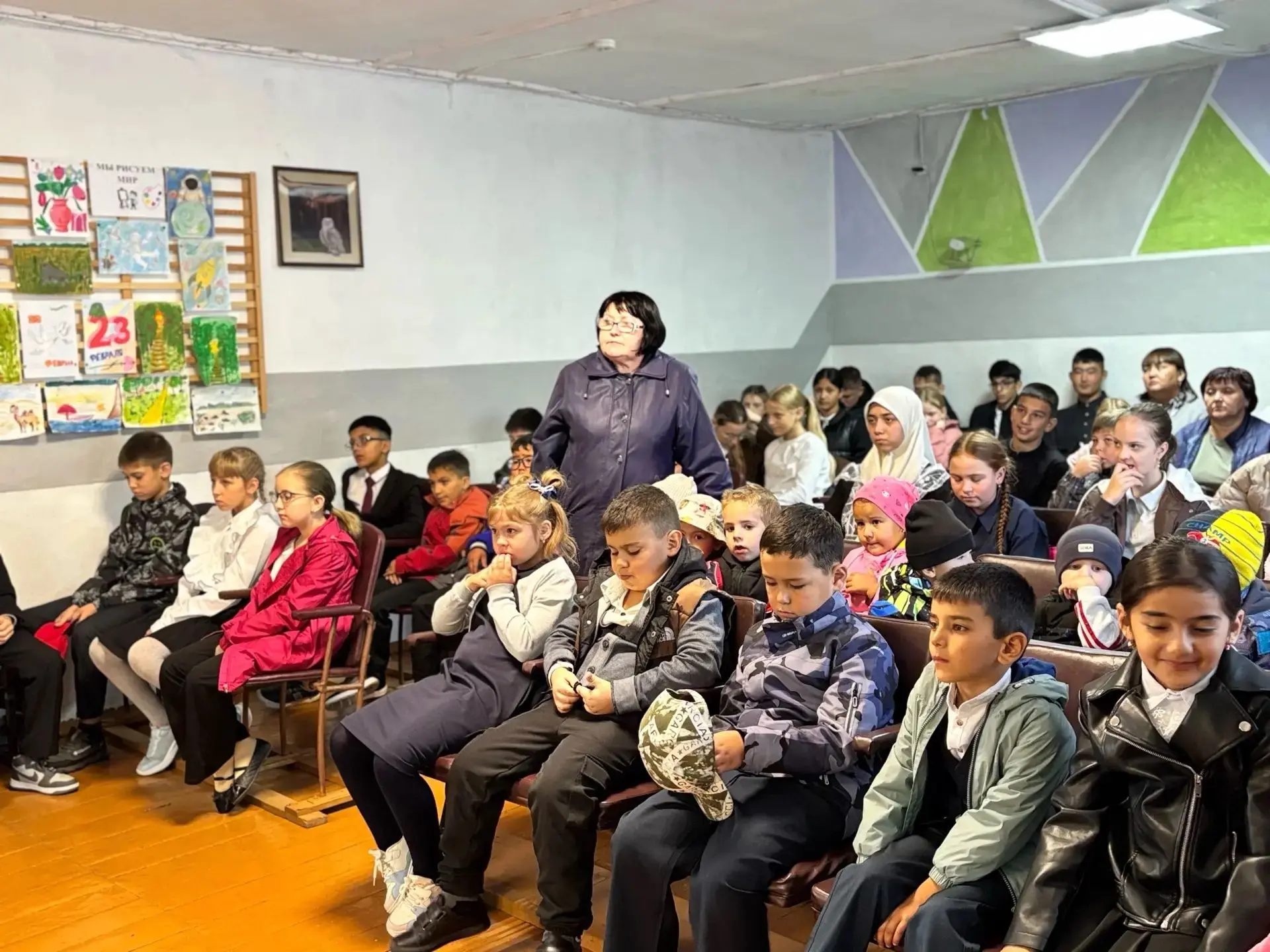 В Ленинском Доме культуры прошел тематический час, где с глубокой скорбью вспоминали о ...