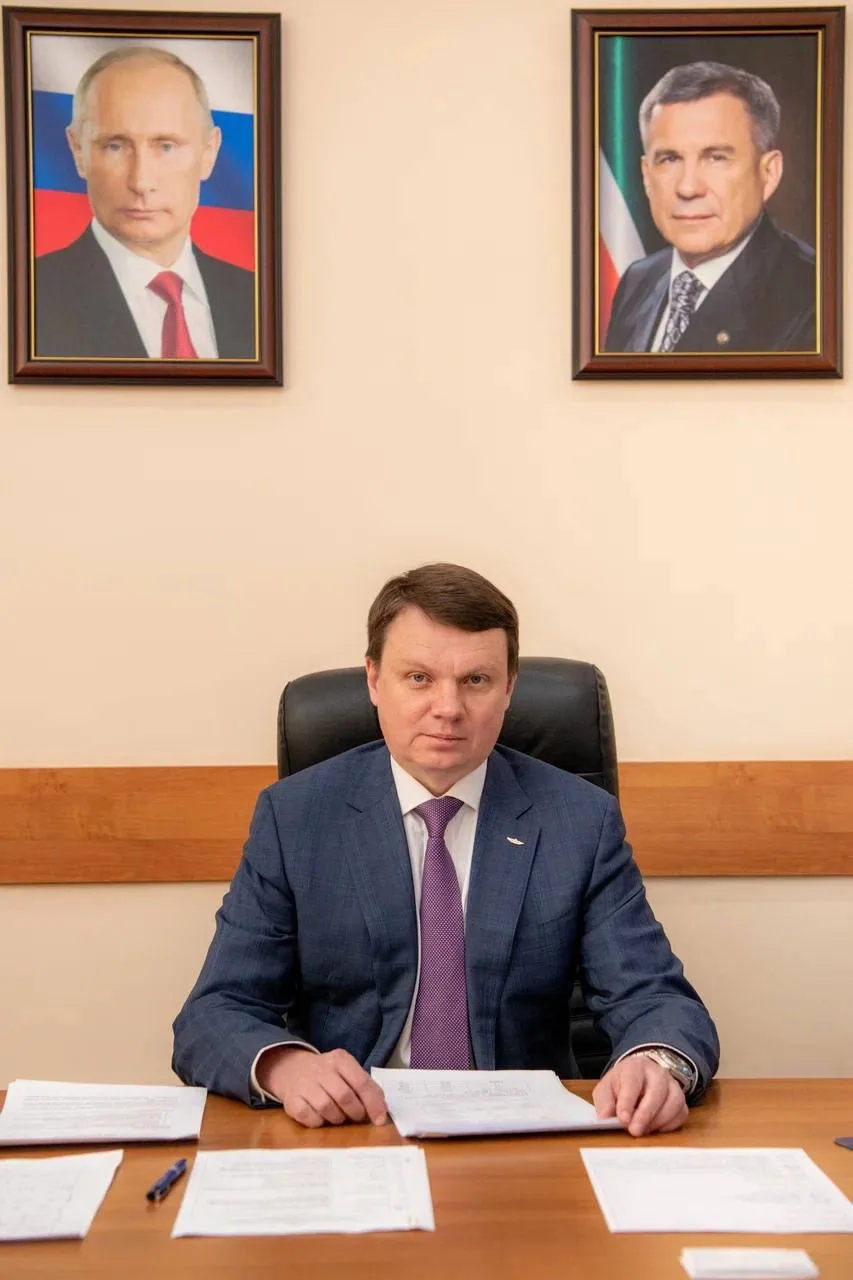 Дорогие друзья, партнеры, коллеги! Поздравляю вас всех с Днём авиастроителя!