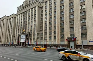 💰 В Госдуме предложили ввести 50% налог на сверхдоходы банков, МФО, ломбардов и букмекеров.

🏛 Пре