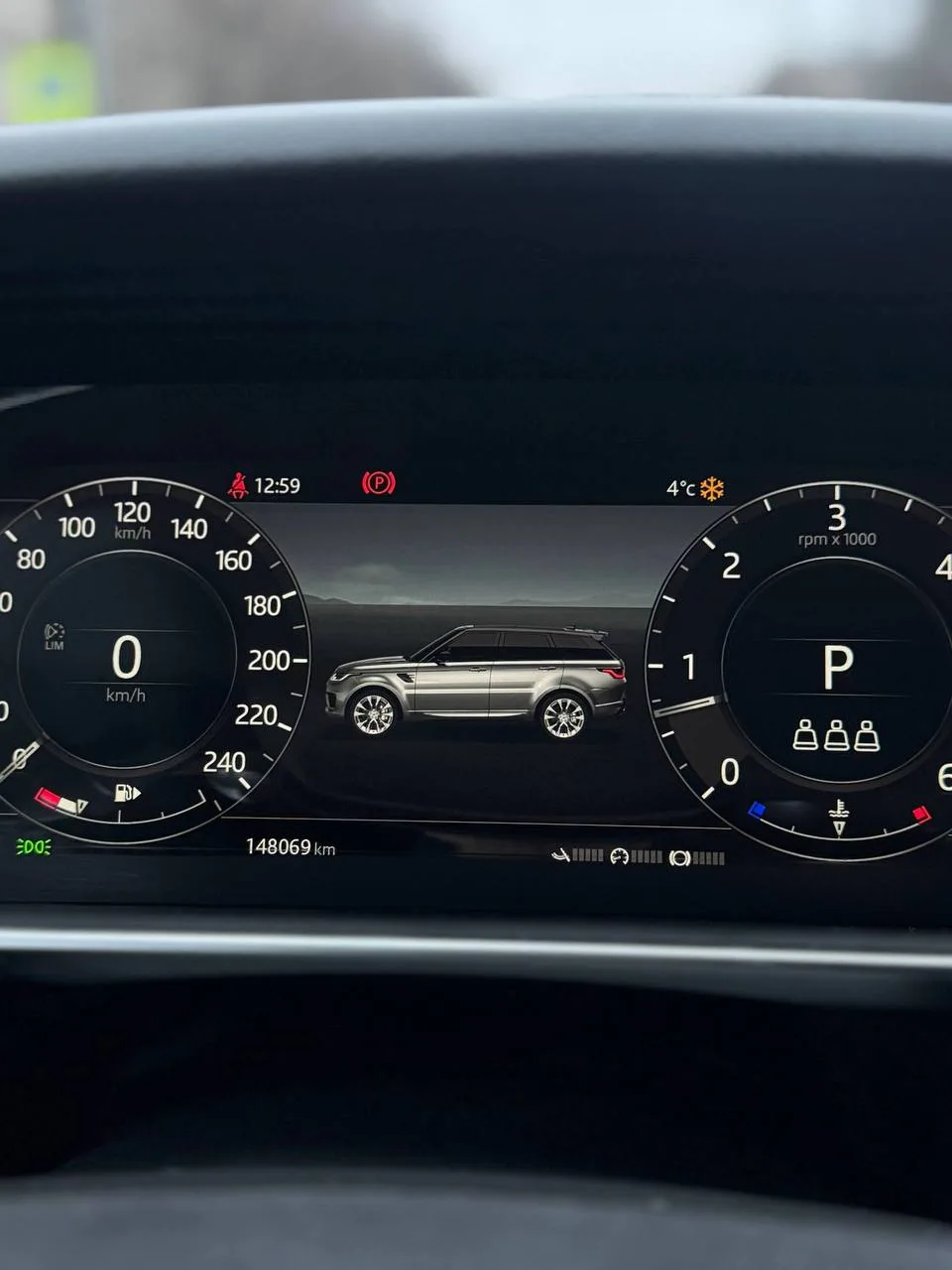 RANGE ROVER SPORT SE  ▪️ Год выпуска - 2019 ▪️ 3.0 дизель | полный привод | 248 л.с. | автомат ▪️ 14