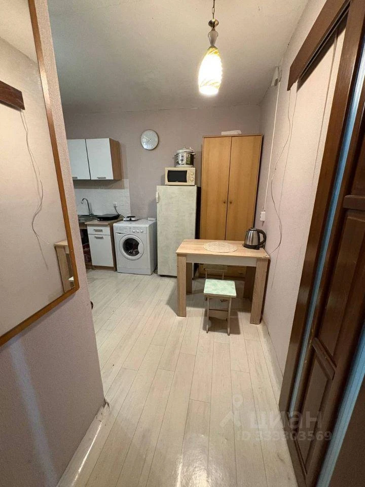 Сдам без посредников: студия, 18м²