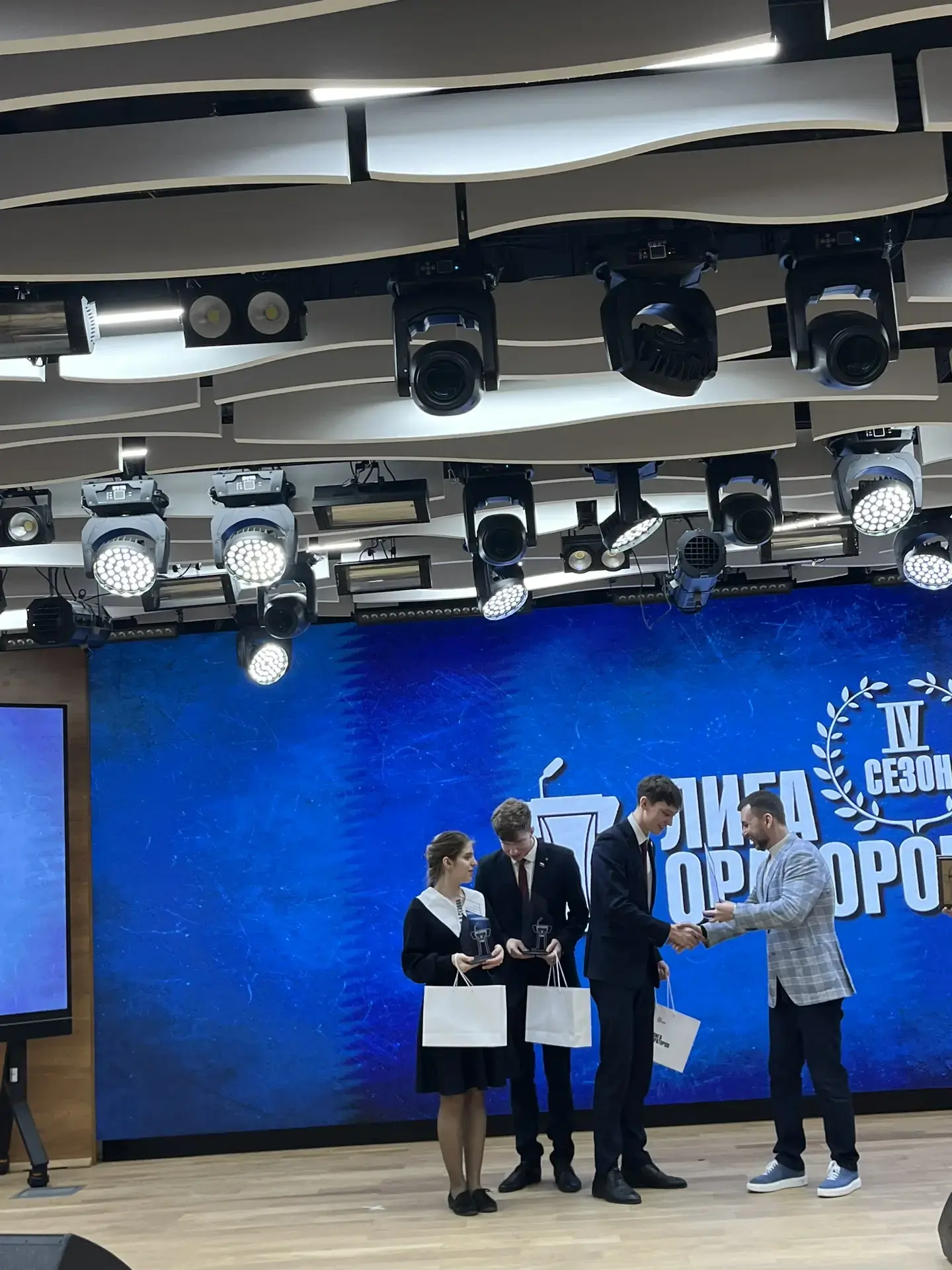 🎉 ГБОУ «ЛИЦЕЙ №1 Г.О. МАКЕЕВКА» завоевал титул чемпионов «Лиги Ораторов»!  🤩 Сегодня мы ликуем, чест