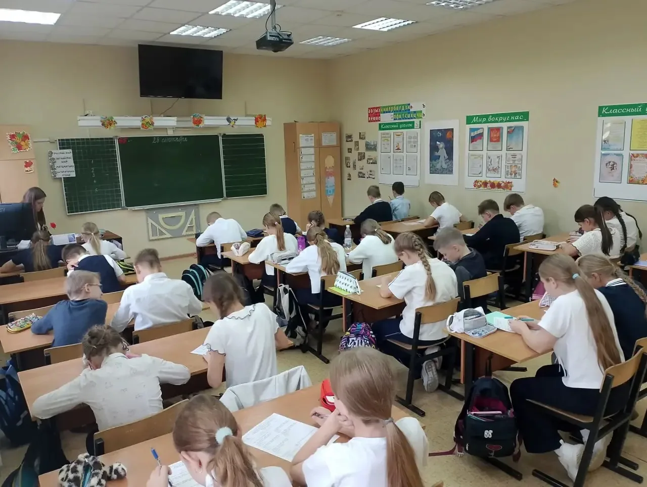📚 Сегодня в нашей школе проходит важное интеллектуальное событие – школьный этап Олимп...