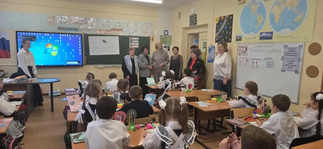 🍁 В преддверии Дня Учителя, 2 октября, в нашей школе состоялась особенная встреча — со...