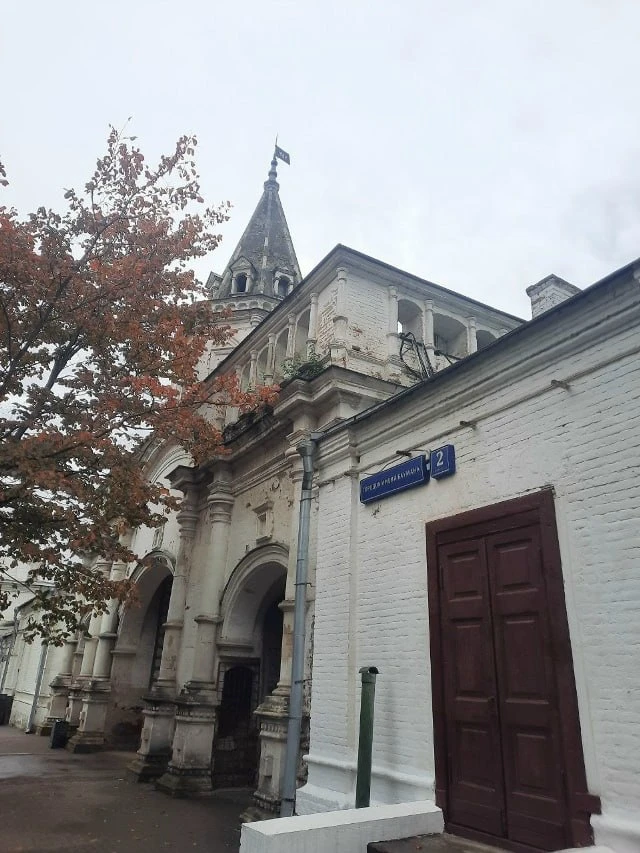 Осень наступила и в городке имени Баумана.