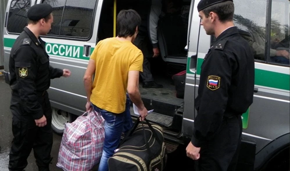 Мать Белякова Руслана, трагически погибшего 7 июня записала видеообращение, в котором п...